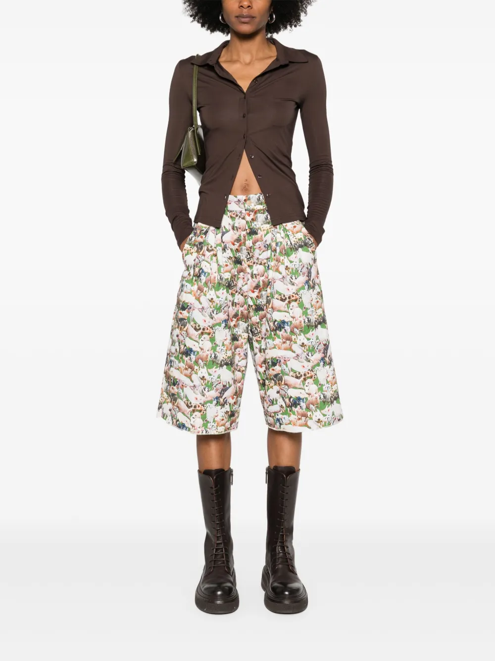 Bless pigs-print pleated shorts | Knee-Length Shorts | Image 2