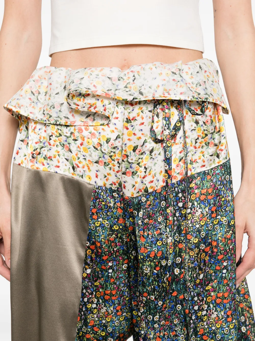 Bless Zijden shorts Geel