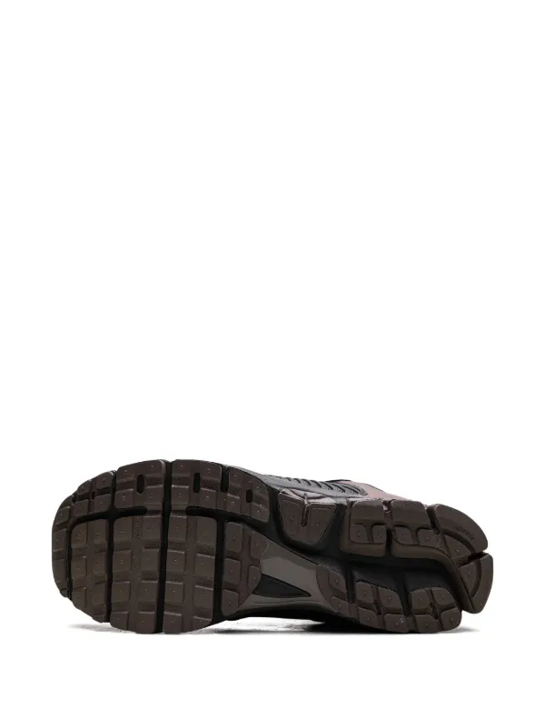 Nike Zoom Vomero 5 