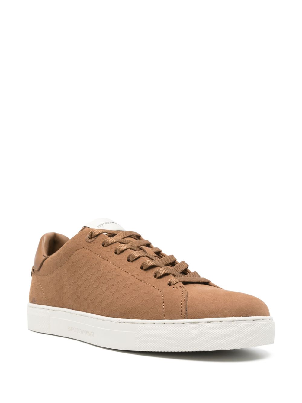 Emporio Armani logo-embossed sneakers - Bruin