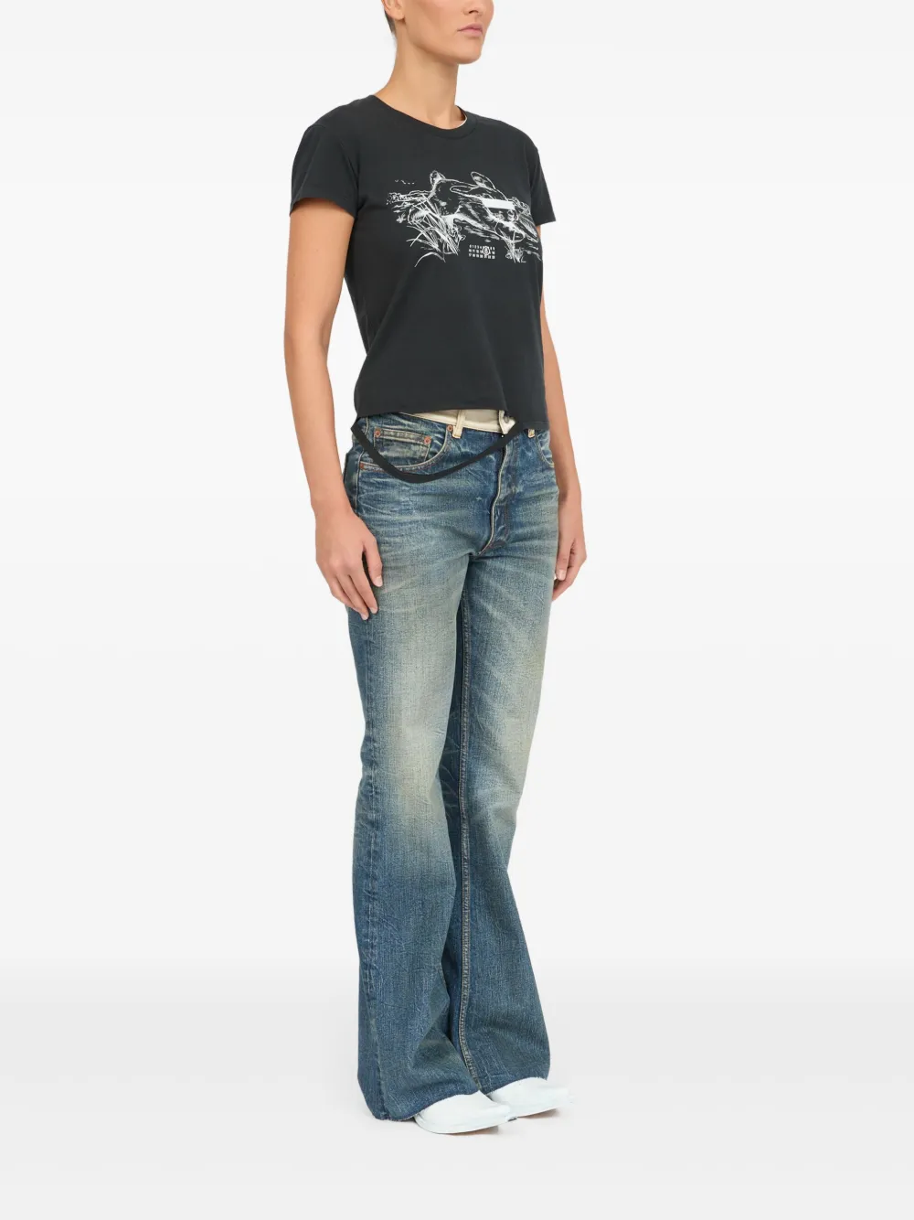 Shop Mm6 Maison Margiela Graphic-print T-shirt In Black