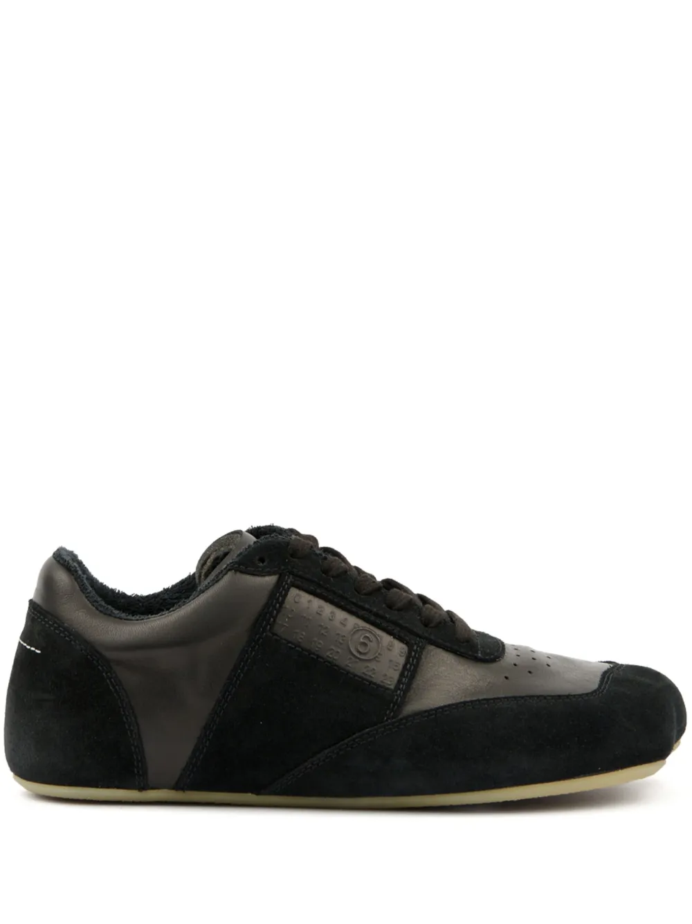 MM6 Maison Margiela ナンバーモチーフ スニーカー - ブラック MM6 Maison Margiela ナンバーモチーフ スニーカー - ブラック