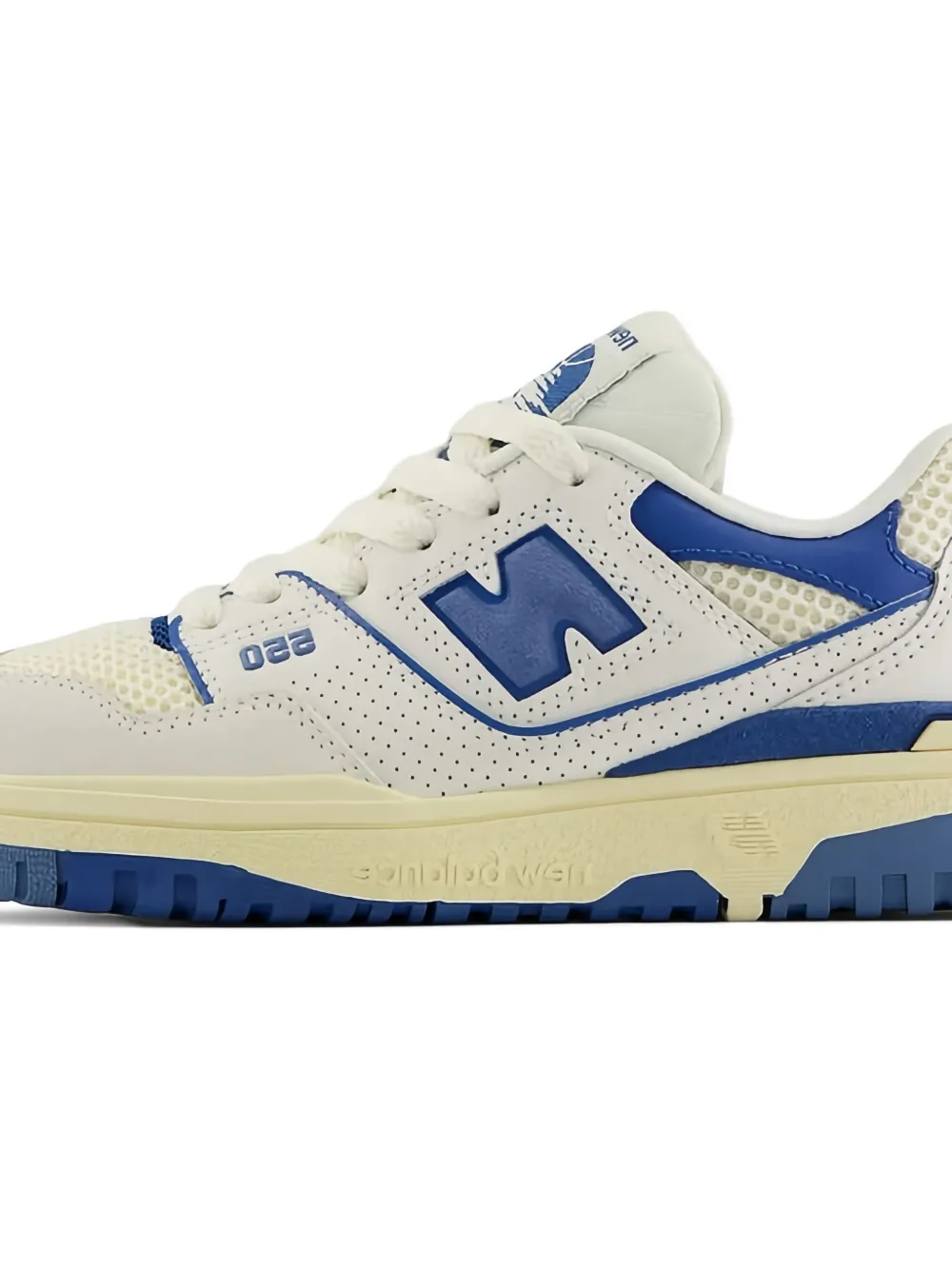 New Balance Kids 550 geperforeerde vetersneakers Beige