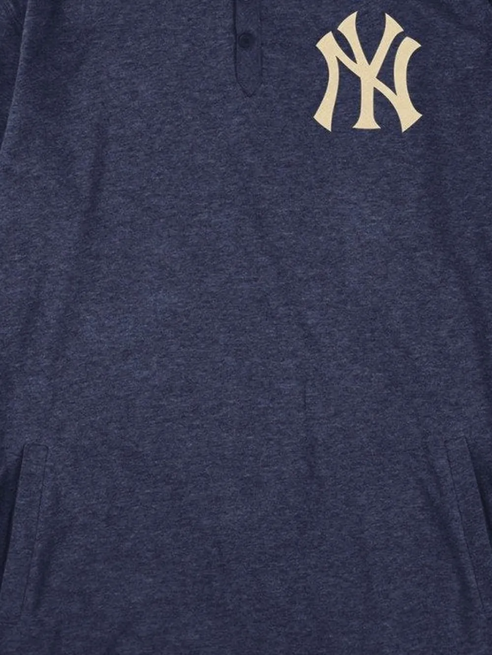 Mitchell & Ness New York Yankees long-sleeved hoodie | Hoodies | Image 2