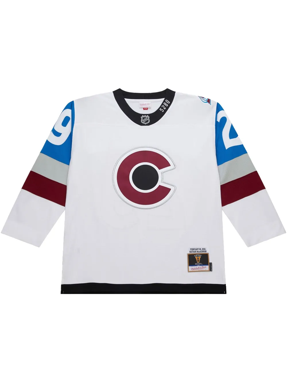 Mitchell & Ness jersey Nathan MacKinnon Colorado Avalanche Stadium Series Power Play White 2016 | blanco | Image 1