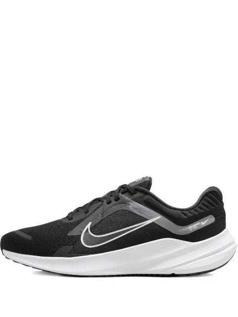Nike tenis Quest 5