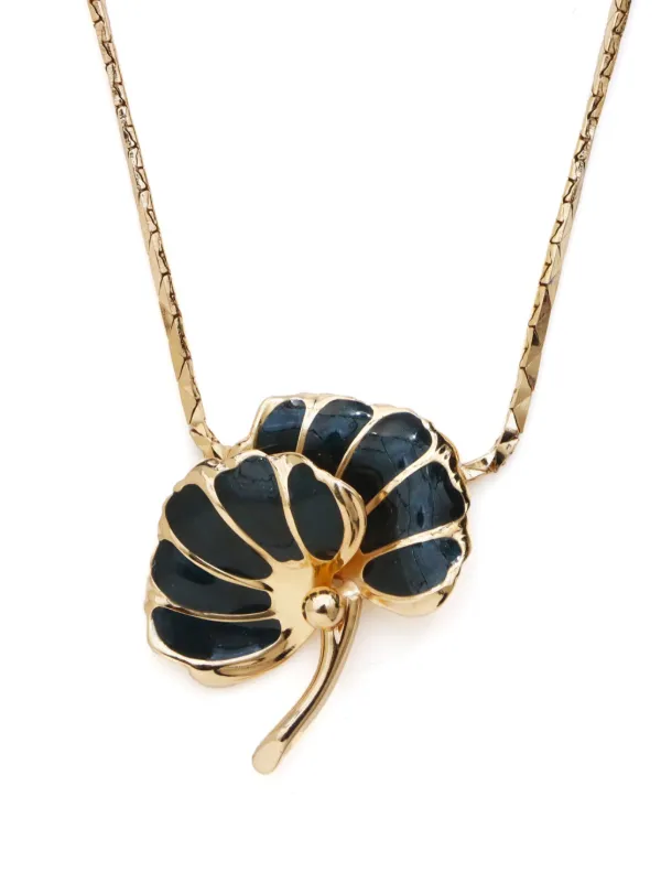 ☆ChristianDiorクリスチャンディオール リーフペンダント