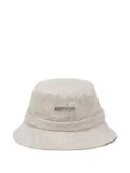 Jacquemus logo-lettering bucket hat - Neutrals
