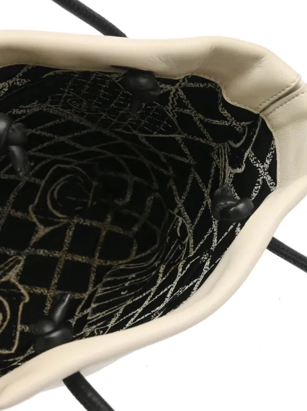 CHANEL Pre-Owned 2008 Essential Tote Bag | White | FARFETCH CA