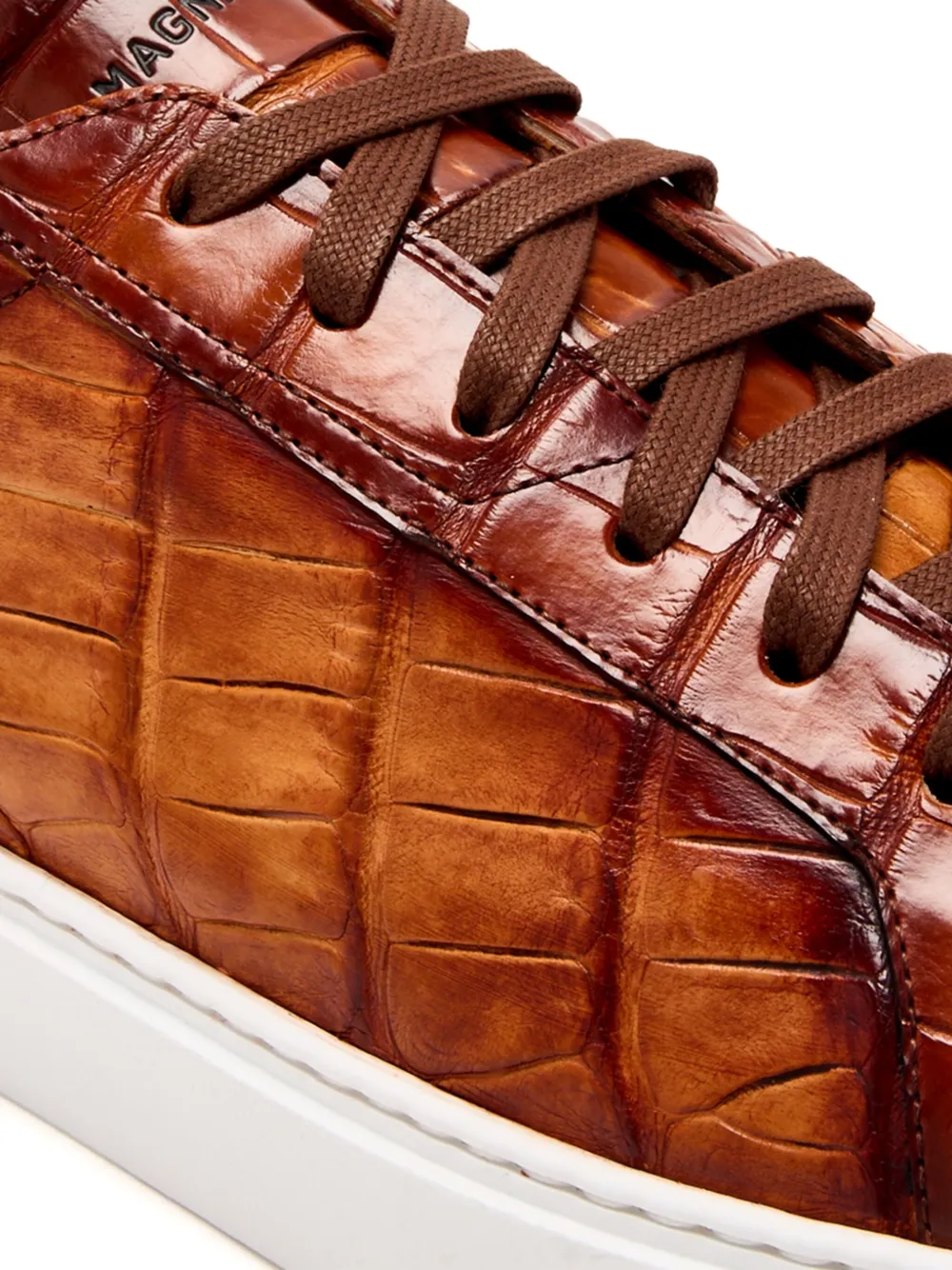 Magnanni crocodile-embossed trainers Brown