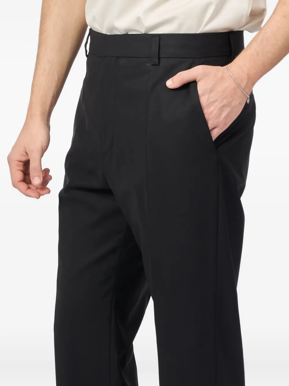 HUGO Broek met geplooide zak Zwart