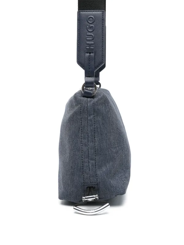 残りわずか HUGO BLUE クロスボディバッグ Happy HUGOロゴ HUGO logo-lettering Cross Body Bag | Blue | FARFETCH