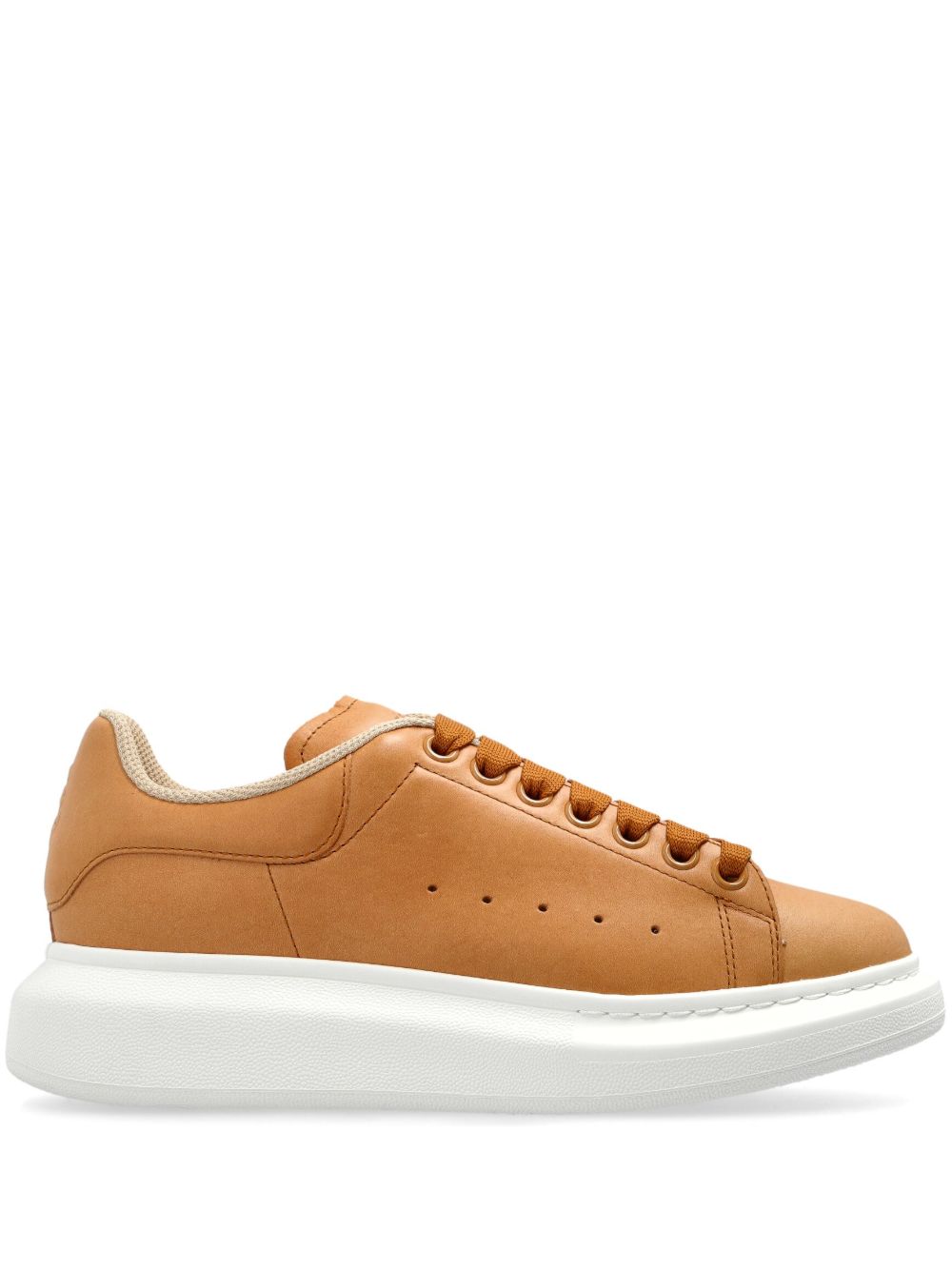 Alexander McQueen Oversized sneakers Bruin