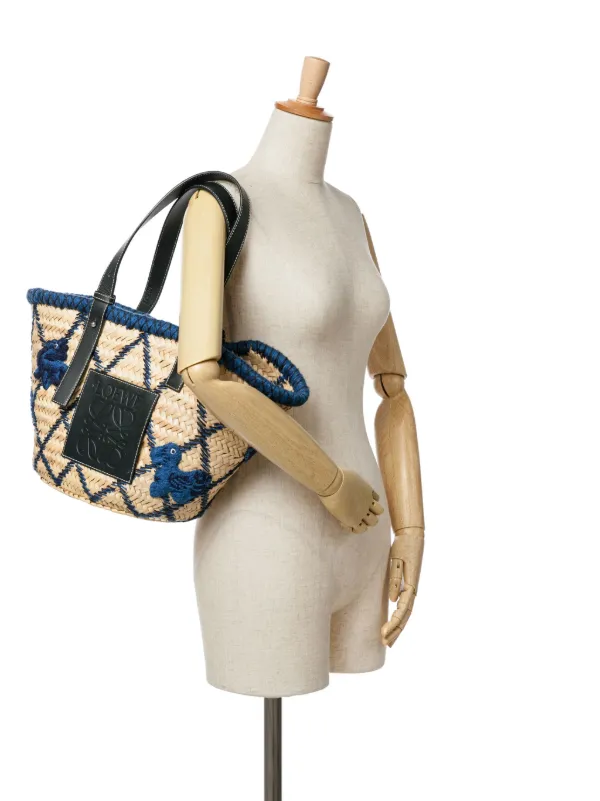 Loewe Pre-Owned 2019 Medium Raffia Animal Embroidered Basket