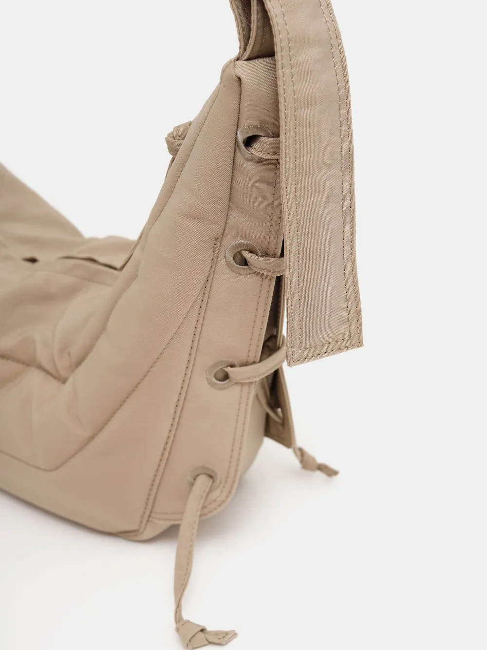 LEMAIRE Soft Game kleine tas Beige