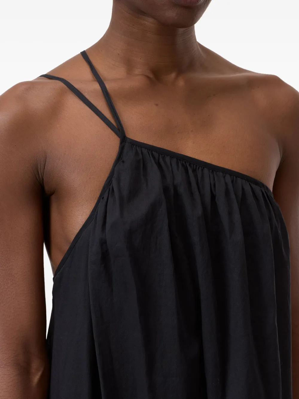 CLOSED GATHERED DRESS