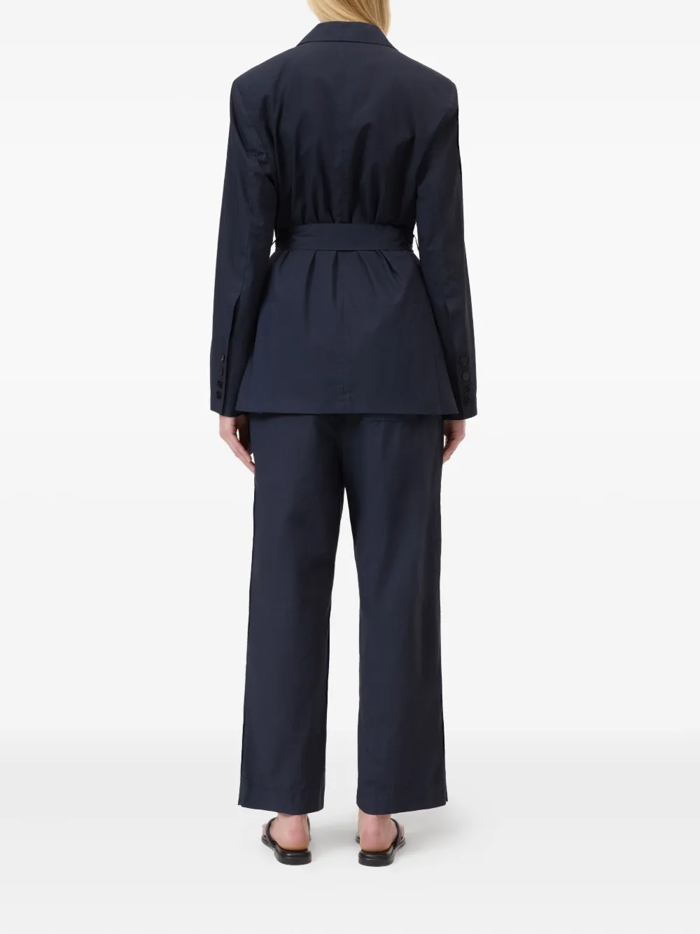 CLOSED BELTED BLAZER