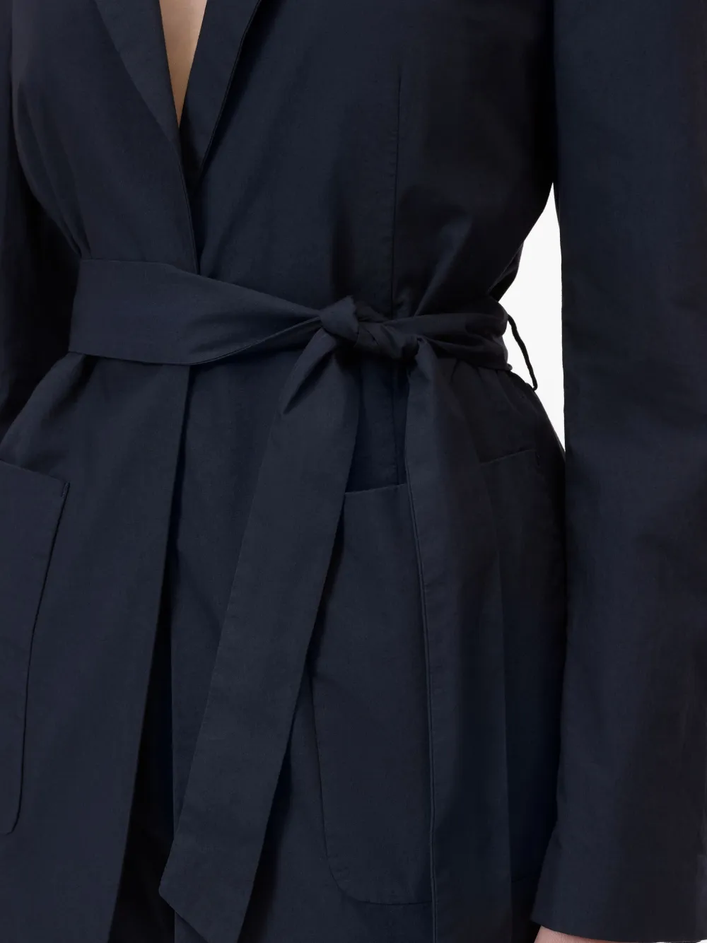 CLOSED BELTED BLAZER