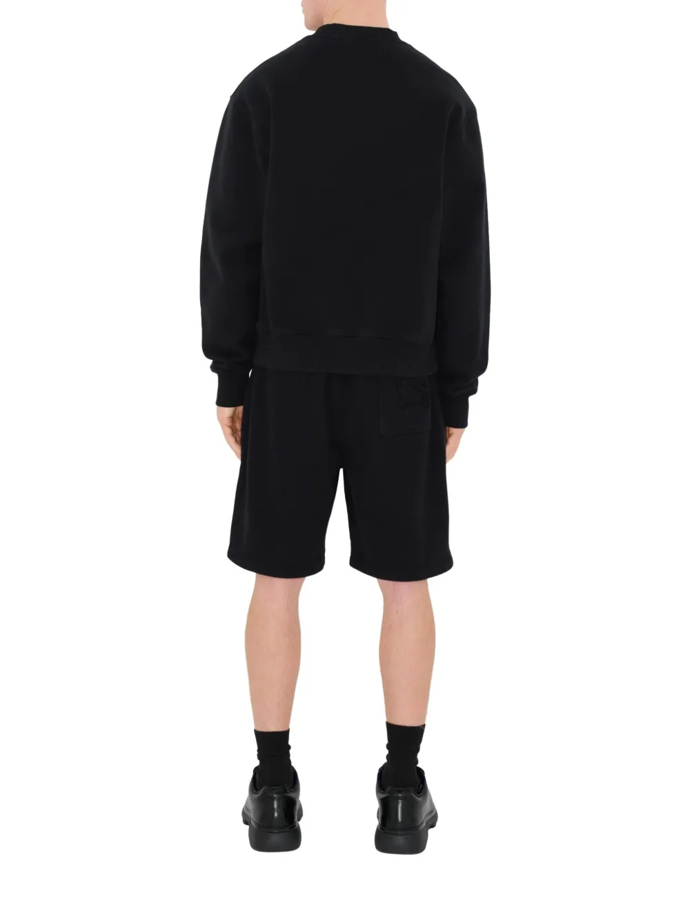 Burberry Equestrian Knight Straight Leg Shorts In Schwarz