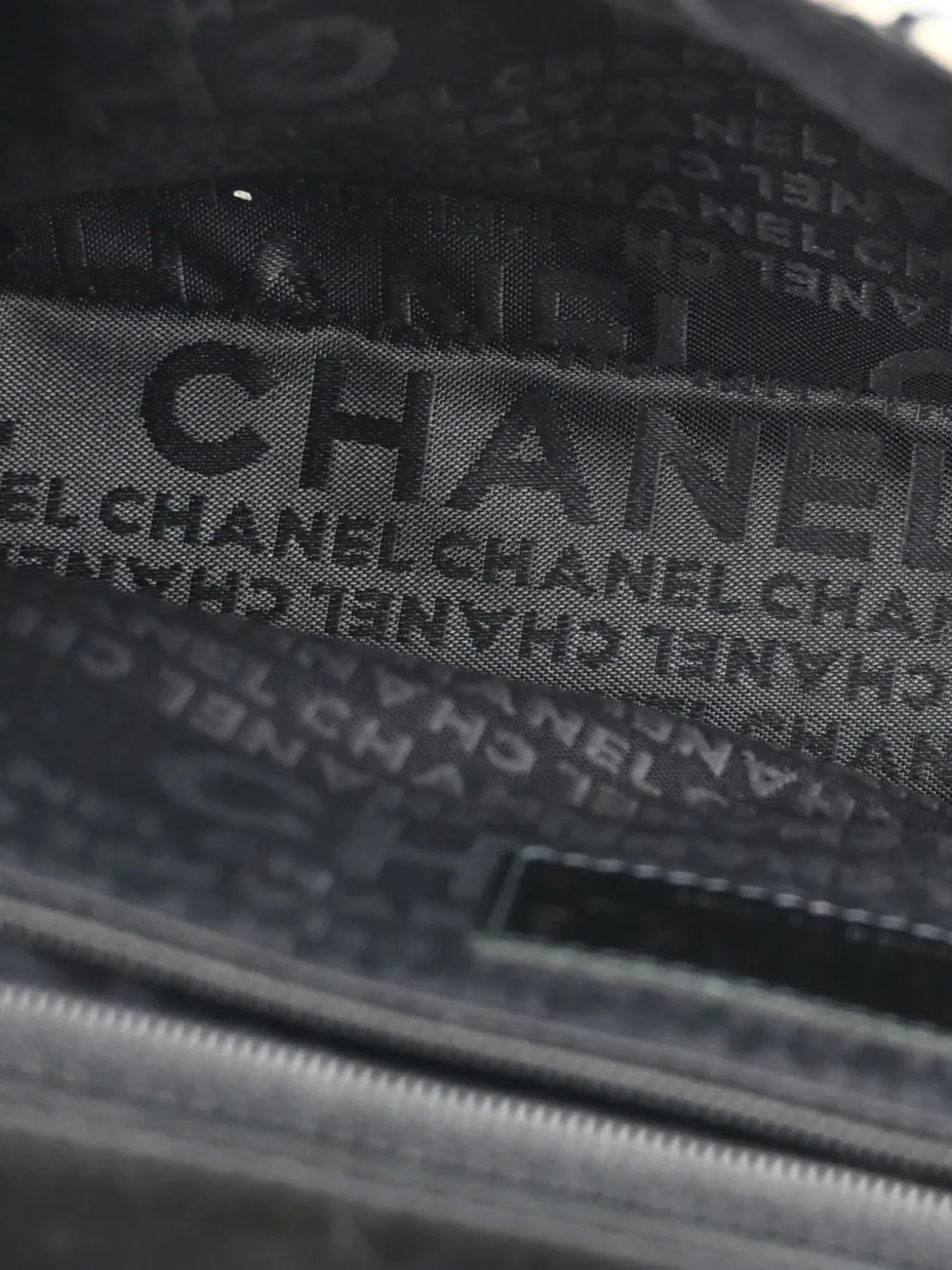 Pre-owned Chanel 2003 Choco Bar Shoulder Bag In Black