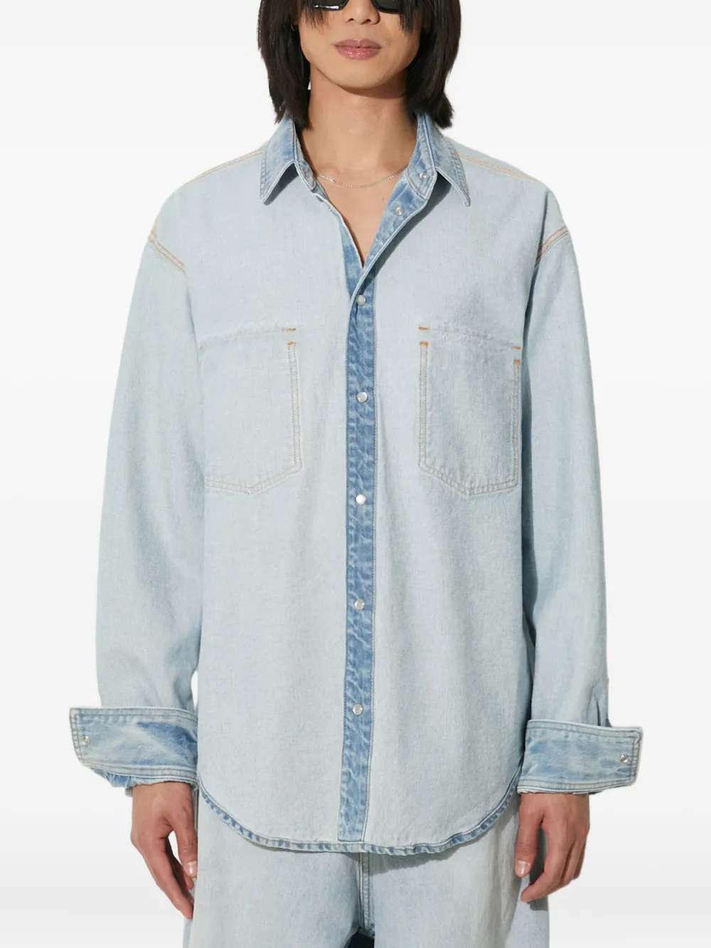 VETEMENTS inside-out denim shirt Blauw