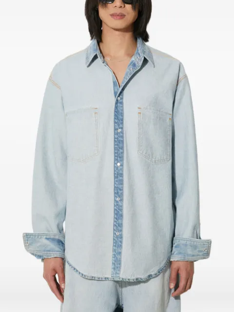VETEMENTS قميص جينز بتصميم مقلوب