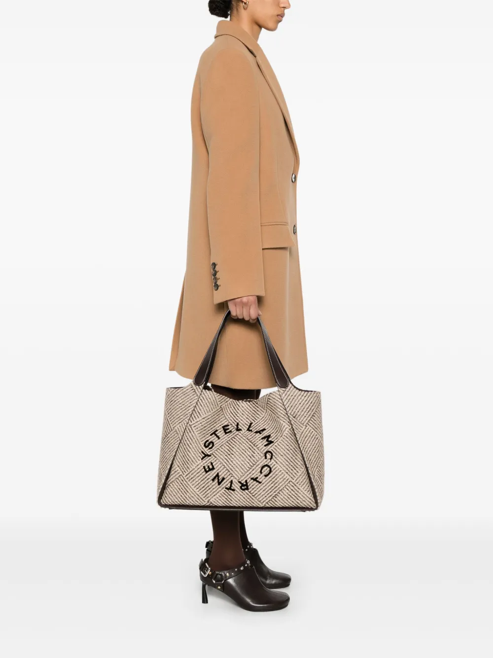 Stella McCartney Shopper met logo applicatie - Bruin