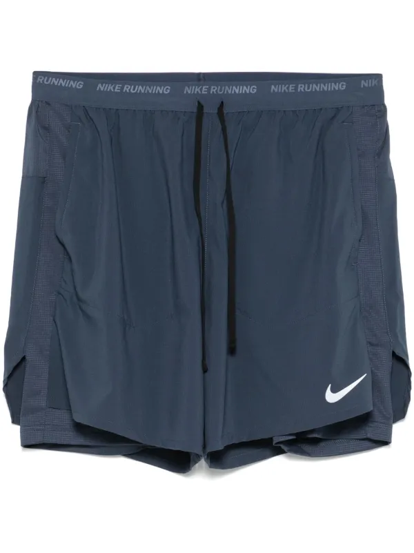black and blue nike shorts
