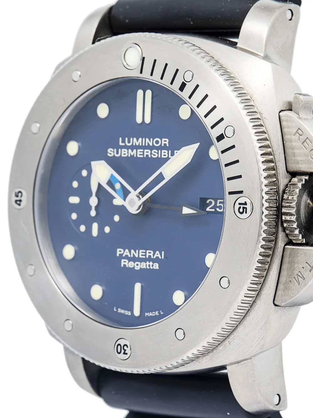 Panerai pre-owned Luminor Submersible 47mm | Pre-Owned Dress Watches | Image 2