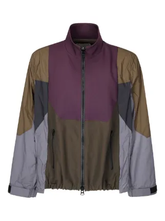 sacai