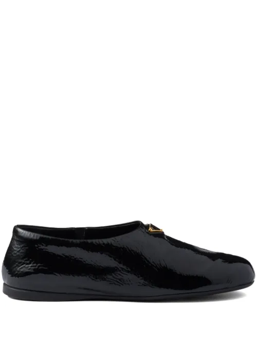 Ballerines en cuir verni - Prada - Modalova