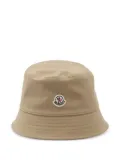 Moncler logo-patch bucket hat - Neutrals