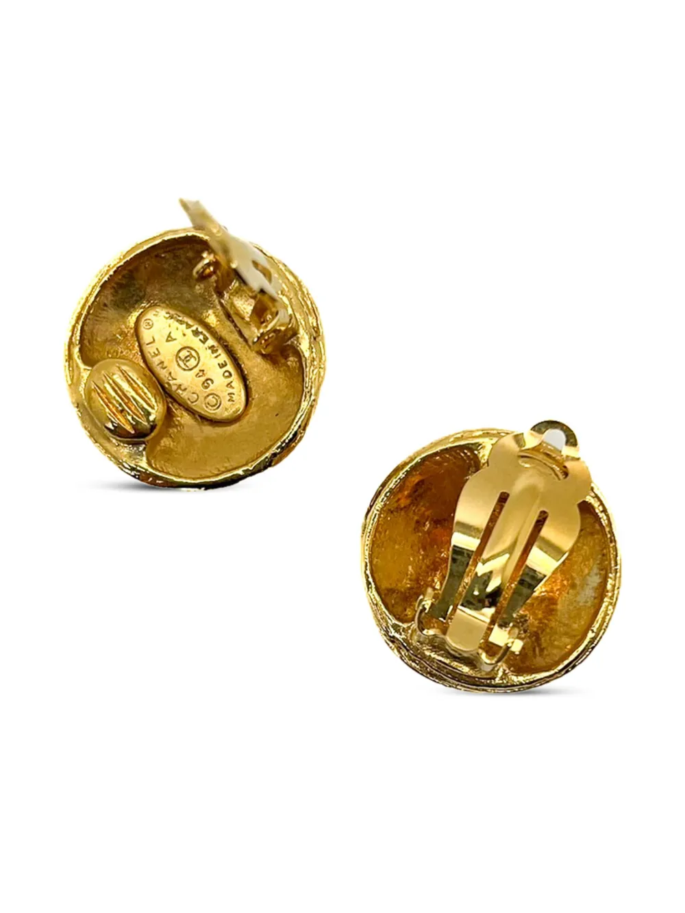 Pre-owned Chanel 1994s Nest Clip-on Earrings In Gold