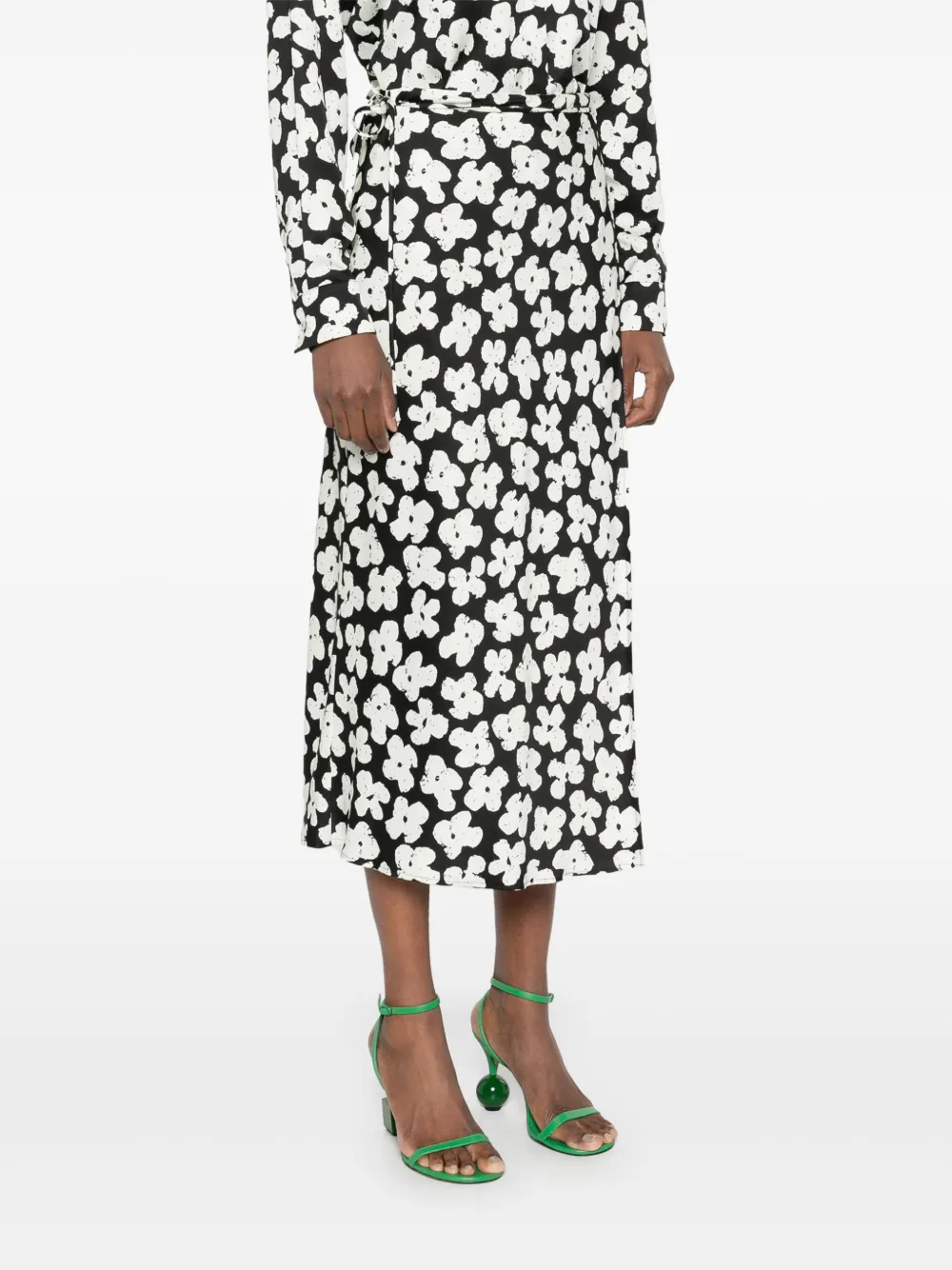 Shop Msgm Floral-print Midi Skirt In Black