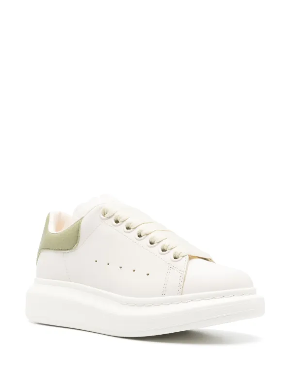 スニーカー Alexander Mcqueen White Oversized Sneakers eCom-553680WIAIG9007_F.jpg?v=1