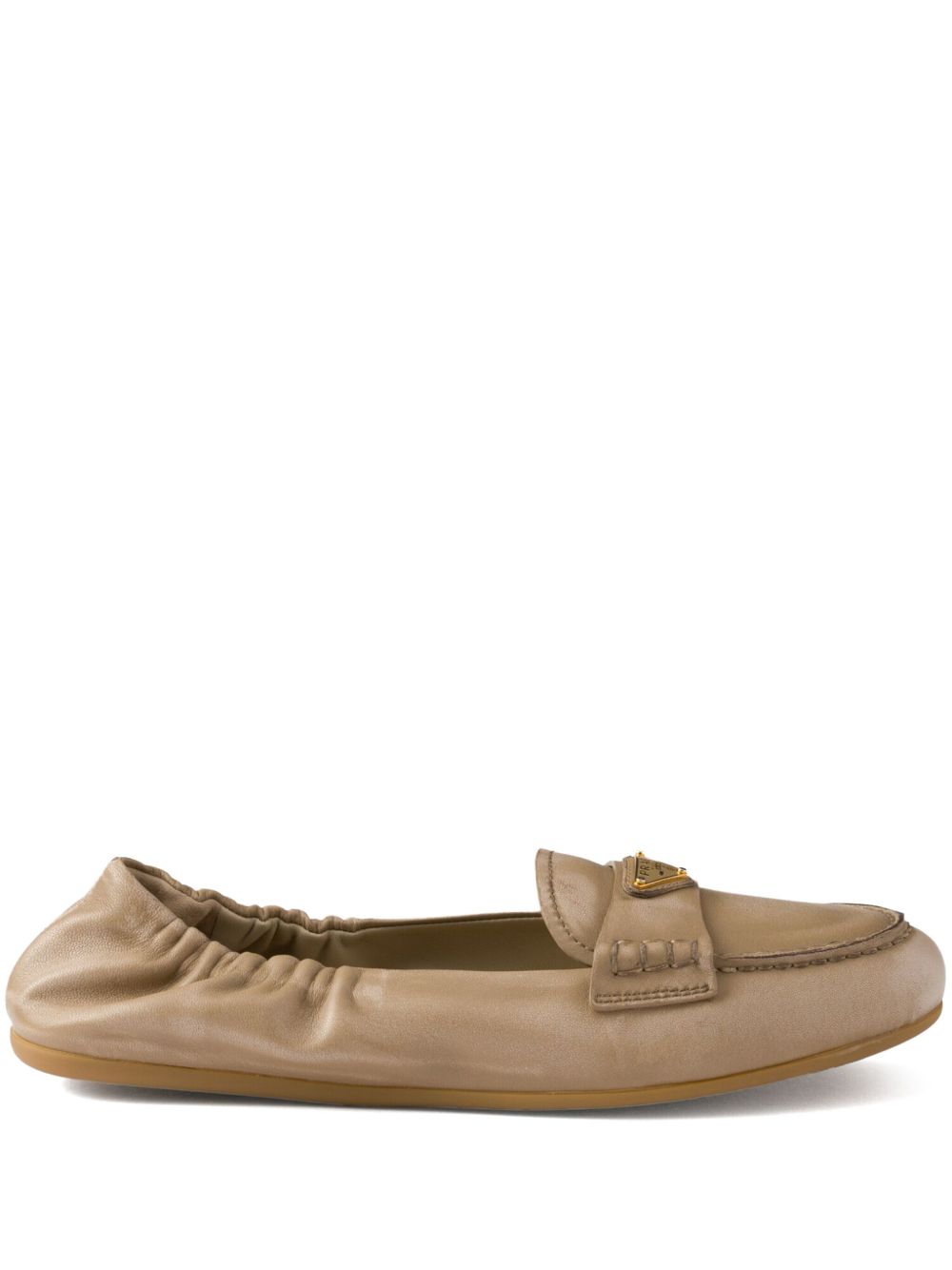 Prada Leren loafers Beige