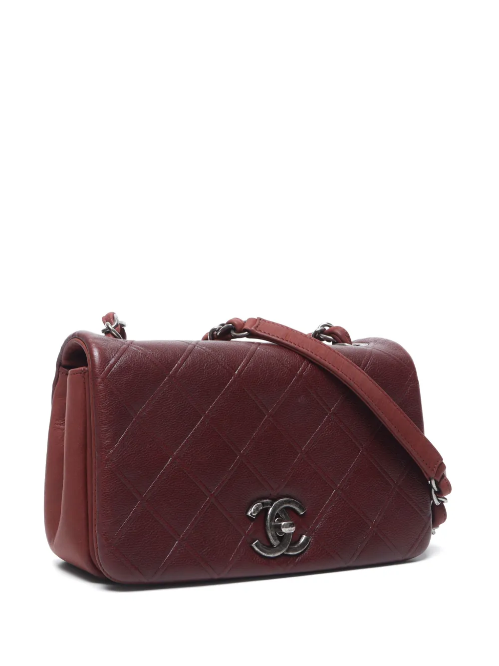 Pre-owned Chanel 2013-2014 Diamond-quilted Shoulder Bag In Red
