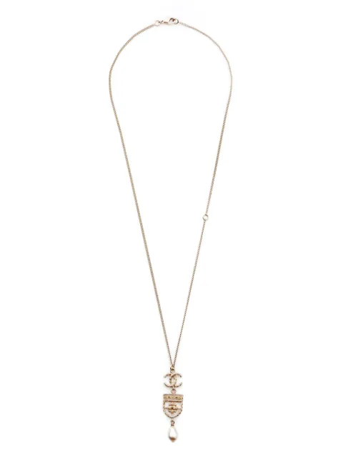 CHANEL Pre-Owned قلادة بدلاية شعار CC ولؤلؤ صناعي 2015