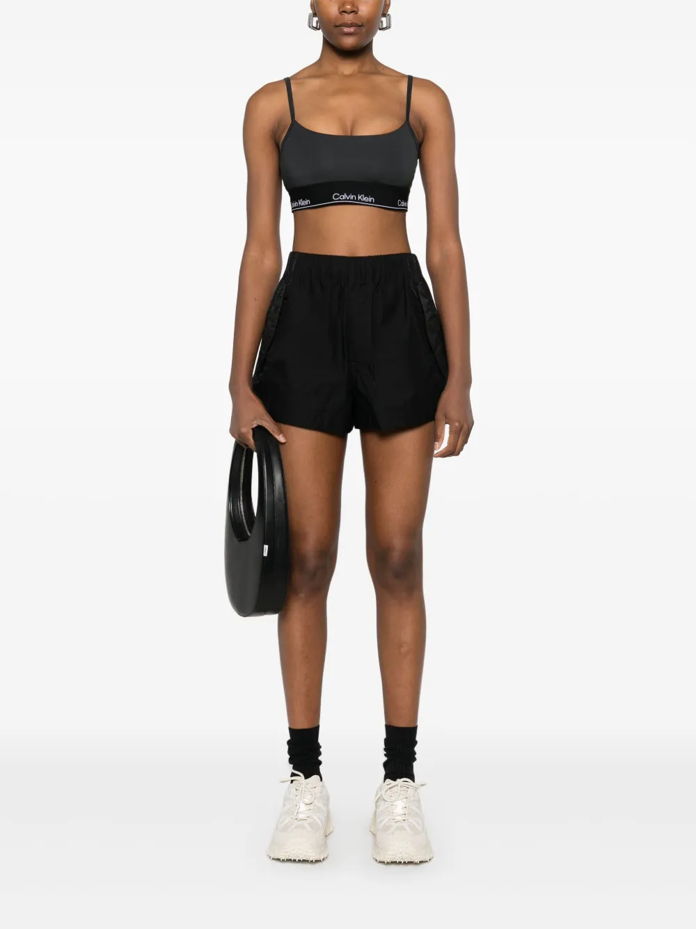 Calvin Klein logo-underband sports bra - Zwart