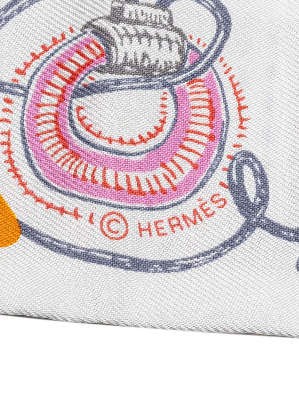 Hermès Pre-Owned 20th Century Chevaloscope Neon Embroidered Silk Twilly Scarf scarves - Wit