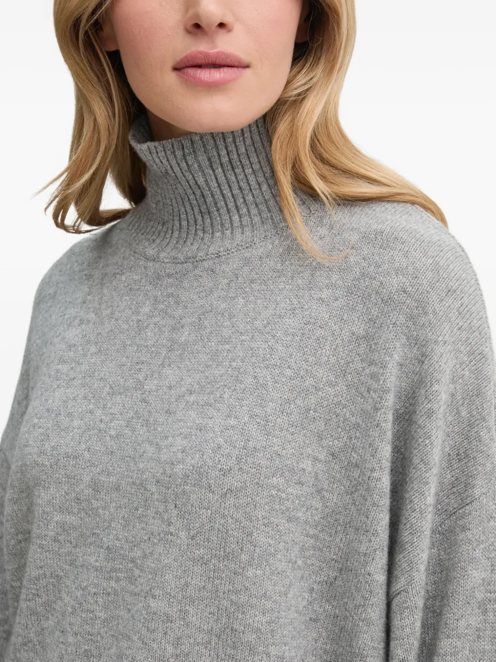 Gestuz Casia trui met hoge hals Grijs