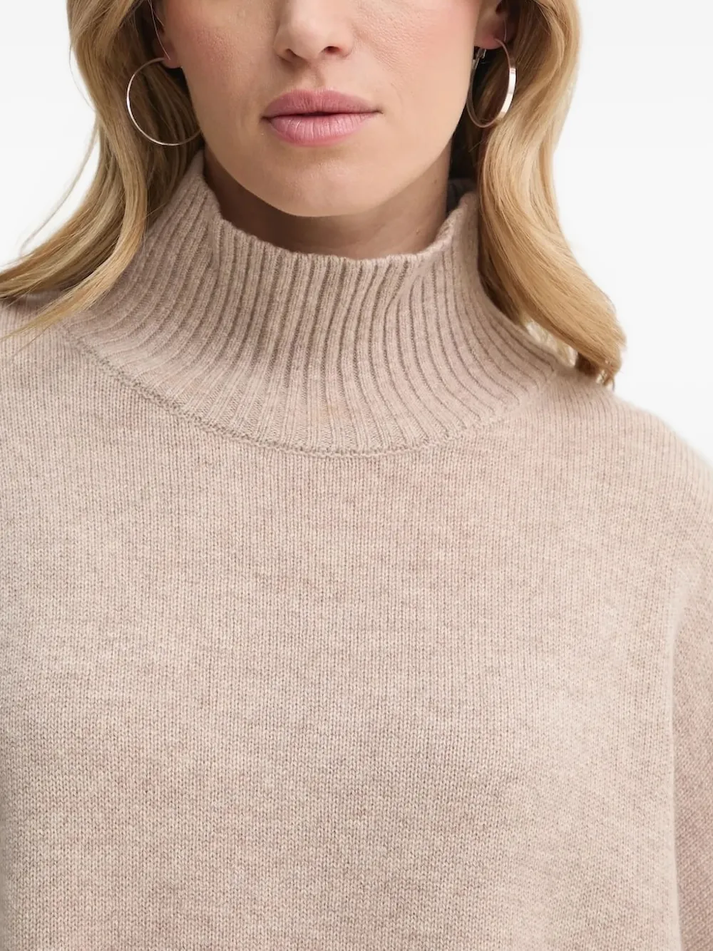 Gestuz Turtleneck Balloon-sleeve Sweater In Neutral