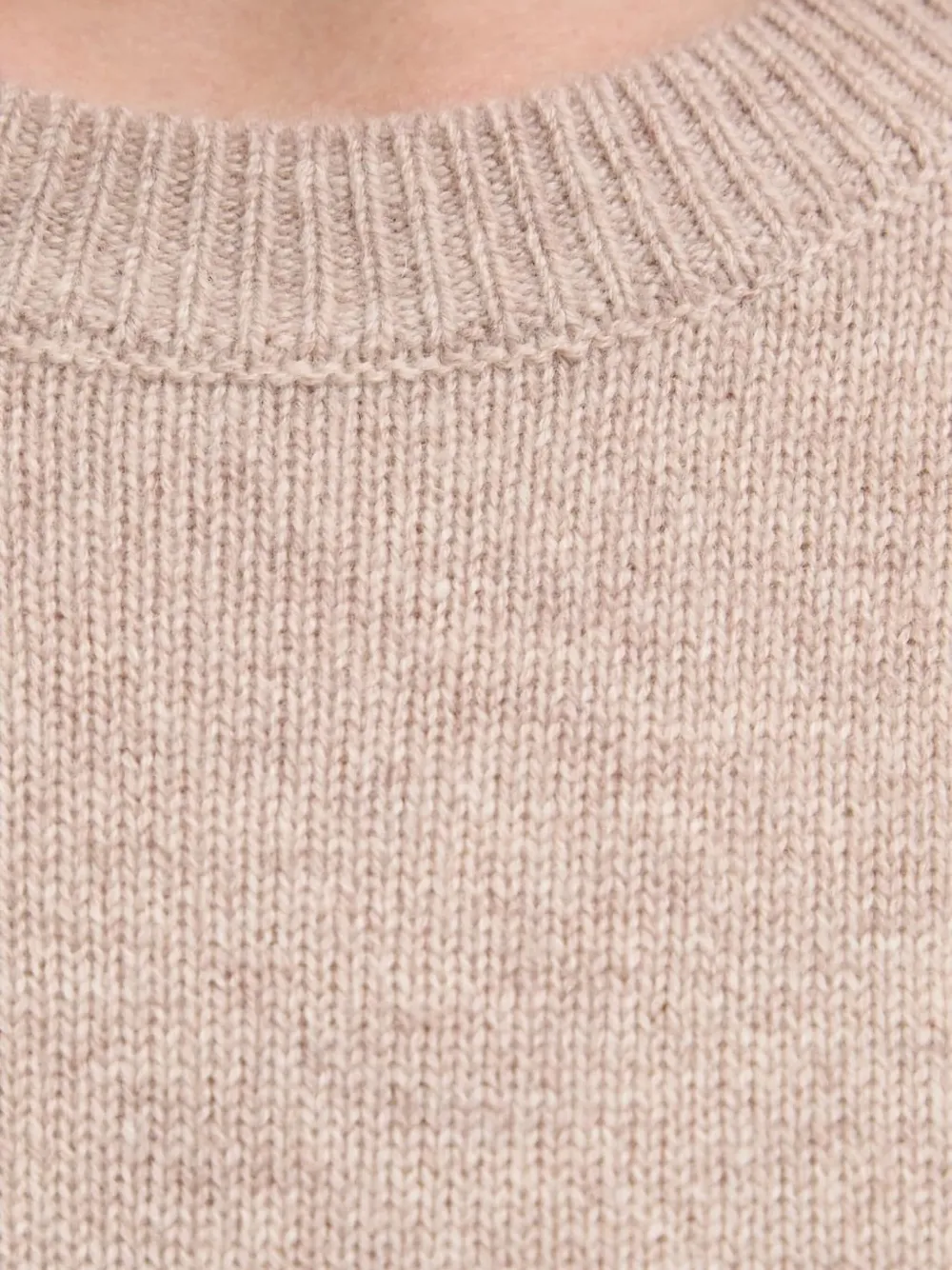 Gestuz Kasjmier trui met ballonmouwen Beige