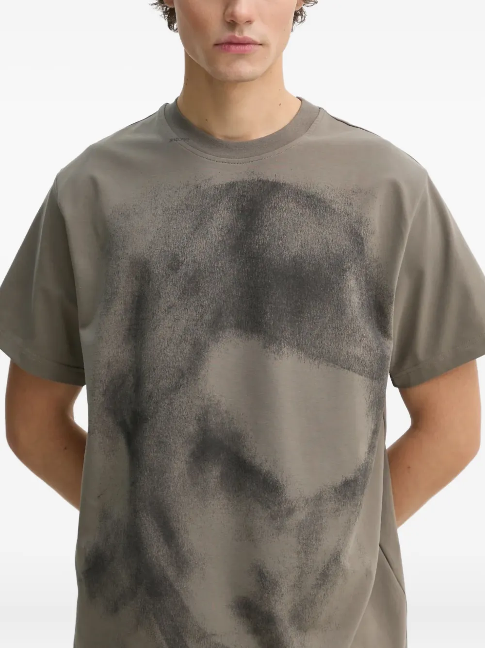 Heliot Emil Graphic-print T-shirt In Gray