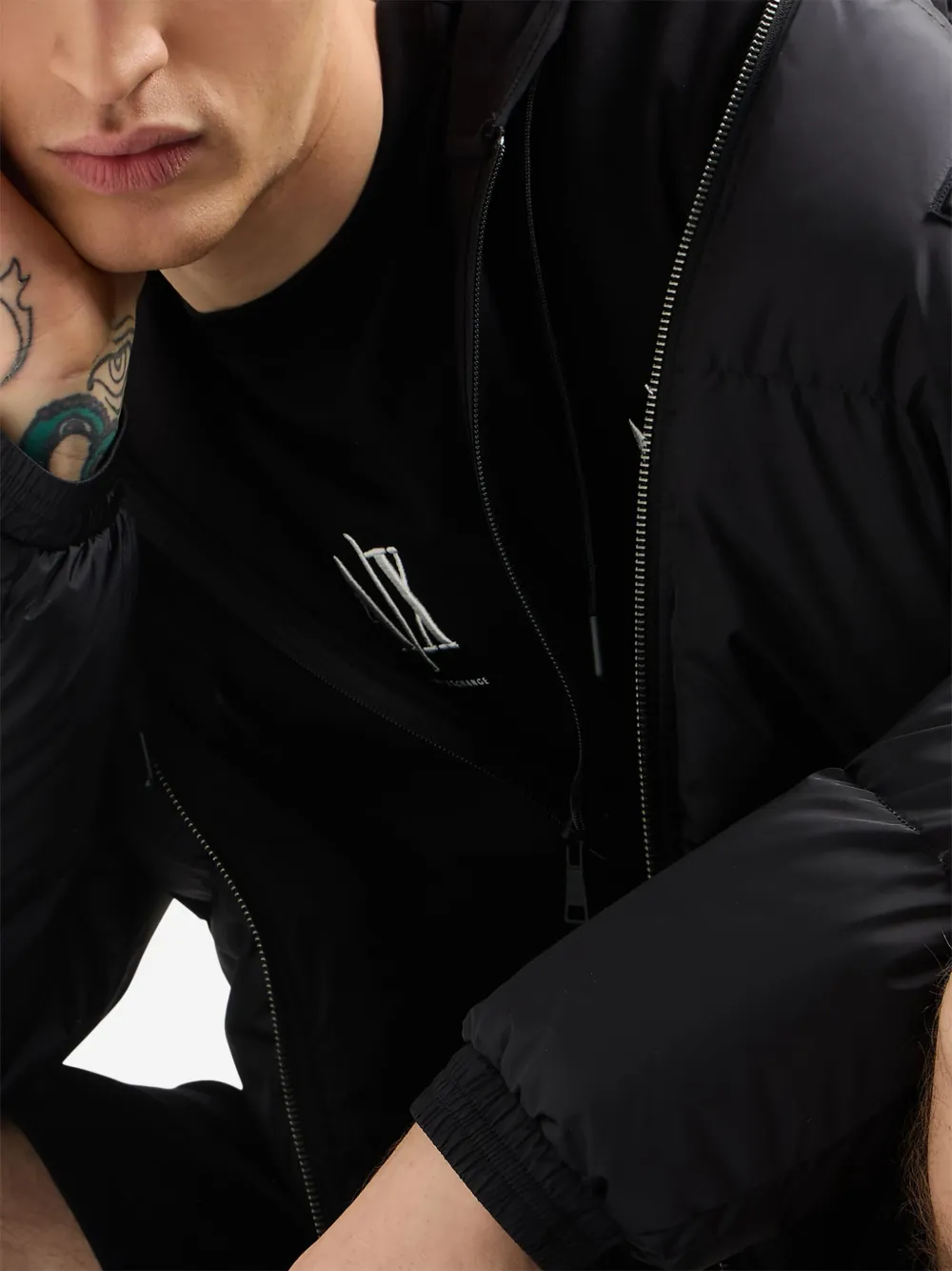 Armani Exchange Gewatteerd jack Zwart
