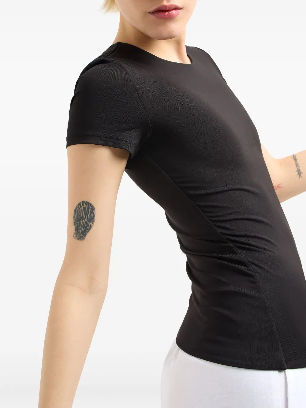 Armani Exchange T-shirt met geborduurd logo Zwart