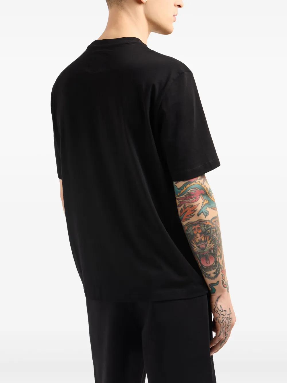 Armani Exchange T-shirt met geborduurd logo Zwart