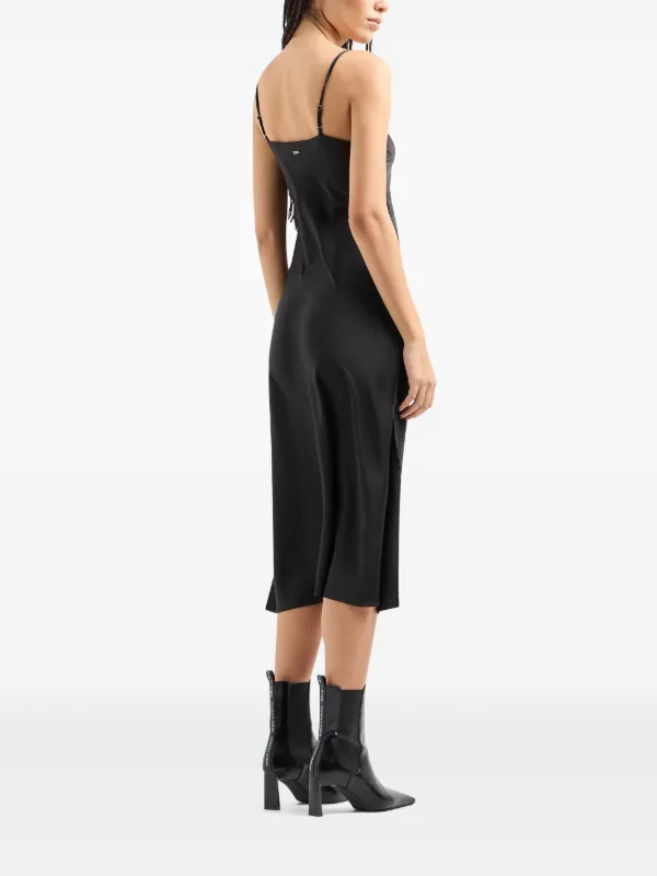 シルエットが綺麗なARMANI EXCHANGE 黒キャミソール S Armani Exchange v-neck Slip Dress | Black | FARFETCH