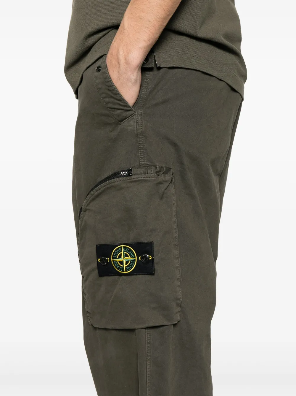 Stone Island テーパードパンツ | グリーン | FARFETCH JP