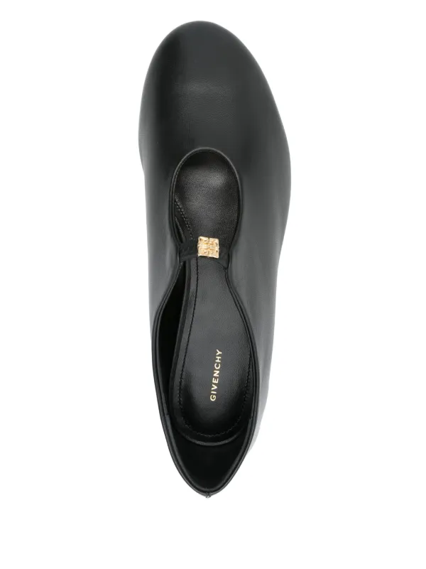 【関税込み】Givenchy ブラック 4G Liquid フラットシューズ Givenchy 4G Liquid フラットシューズ | ブラック | FARFETCH JP